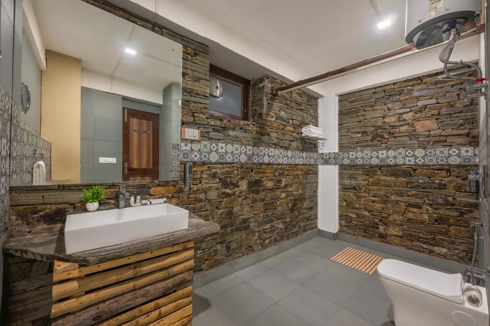 Hotel Wood Winds - A Best Valley View Hotel Σίμλα Εξωτερικό φωτογραφία